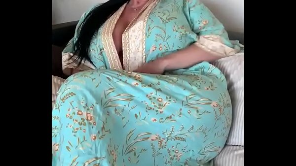 Sexo con una Veterana Tetona de Infarto